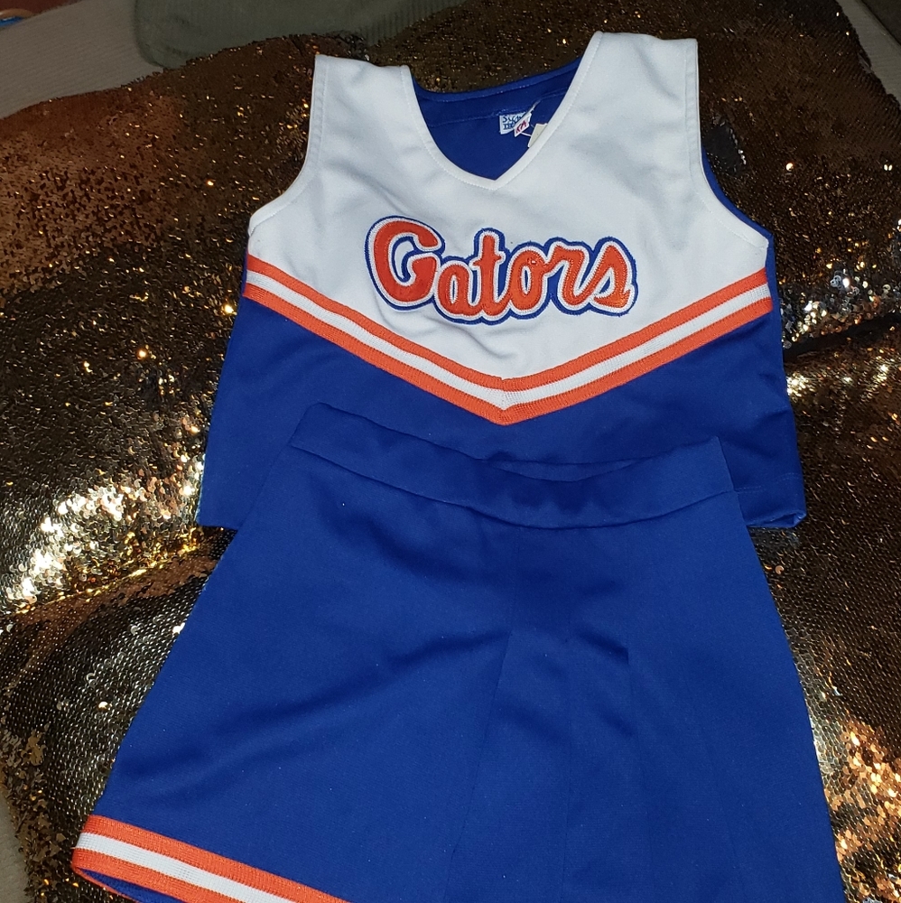 Gator cheer outfit